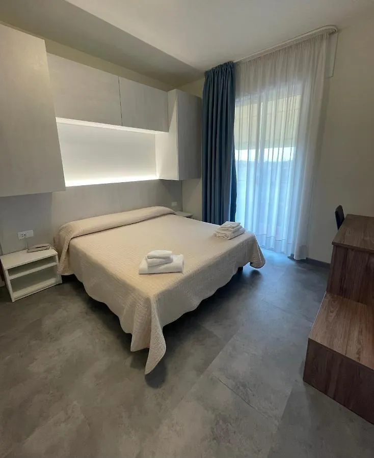 Hotel Catto Suisse Caorle 3*,